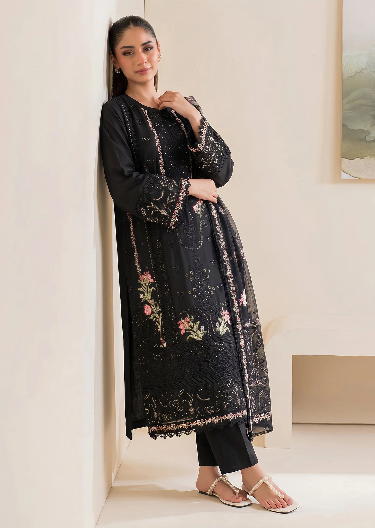 Ladies Black Embroidered Kurta Pajama Online in UK USA Canada