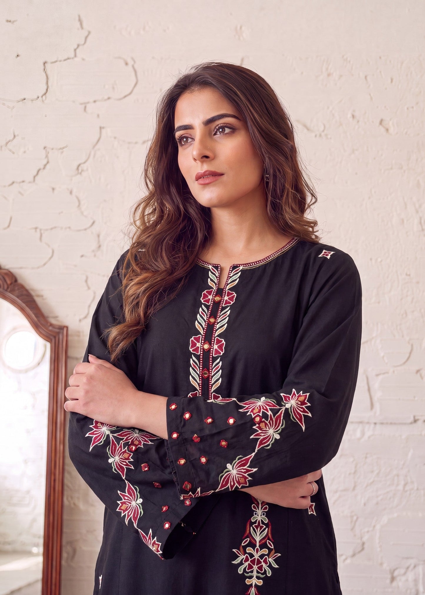 Ladies Black Embroidered Lawn Kurta Set Online in UK USA Canada