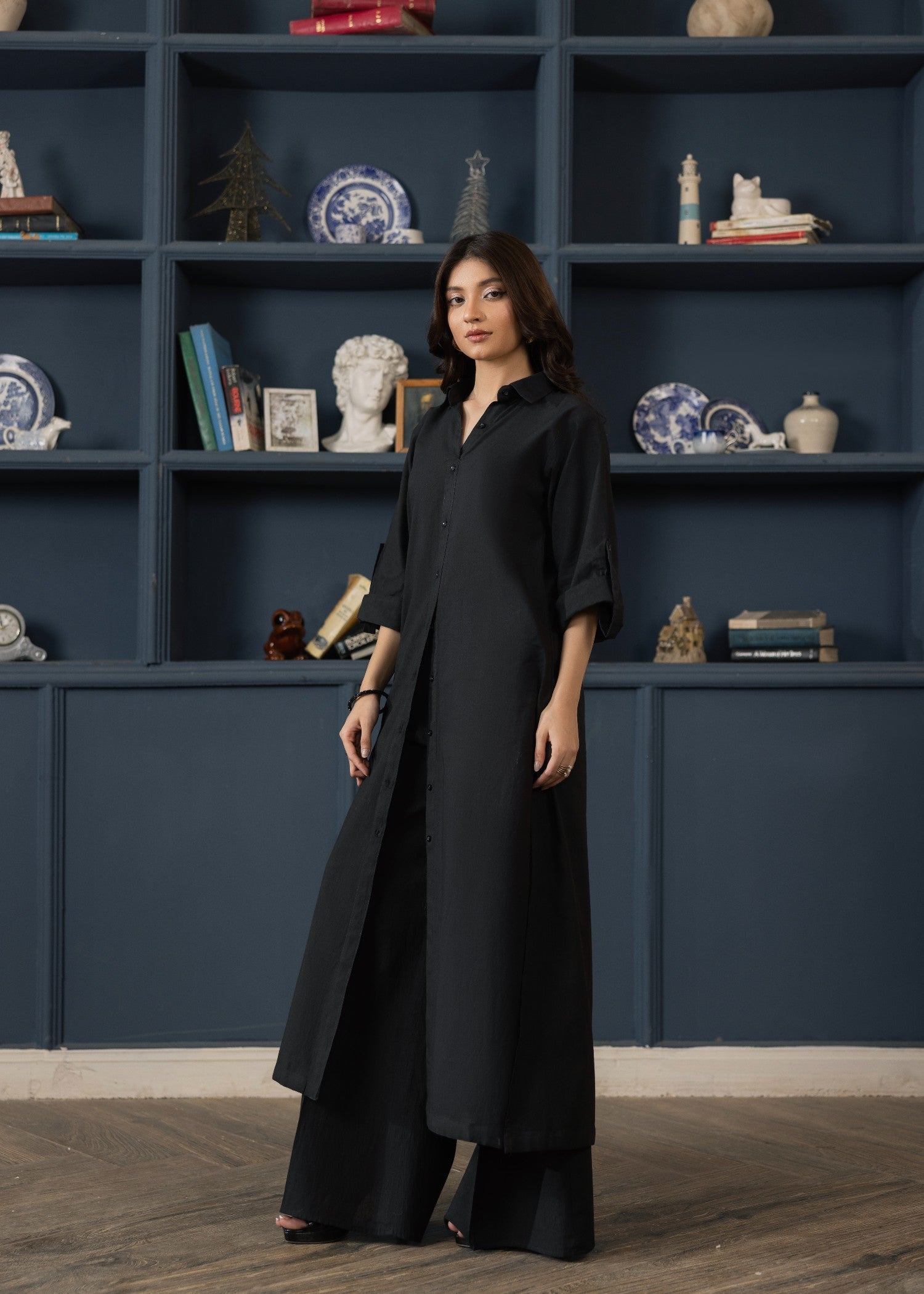 Ladies Black Lawn Cotton Shalwar Kameez Online in UK USA Canada