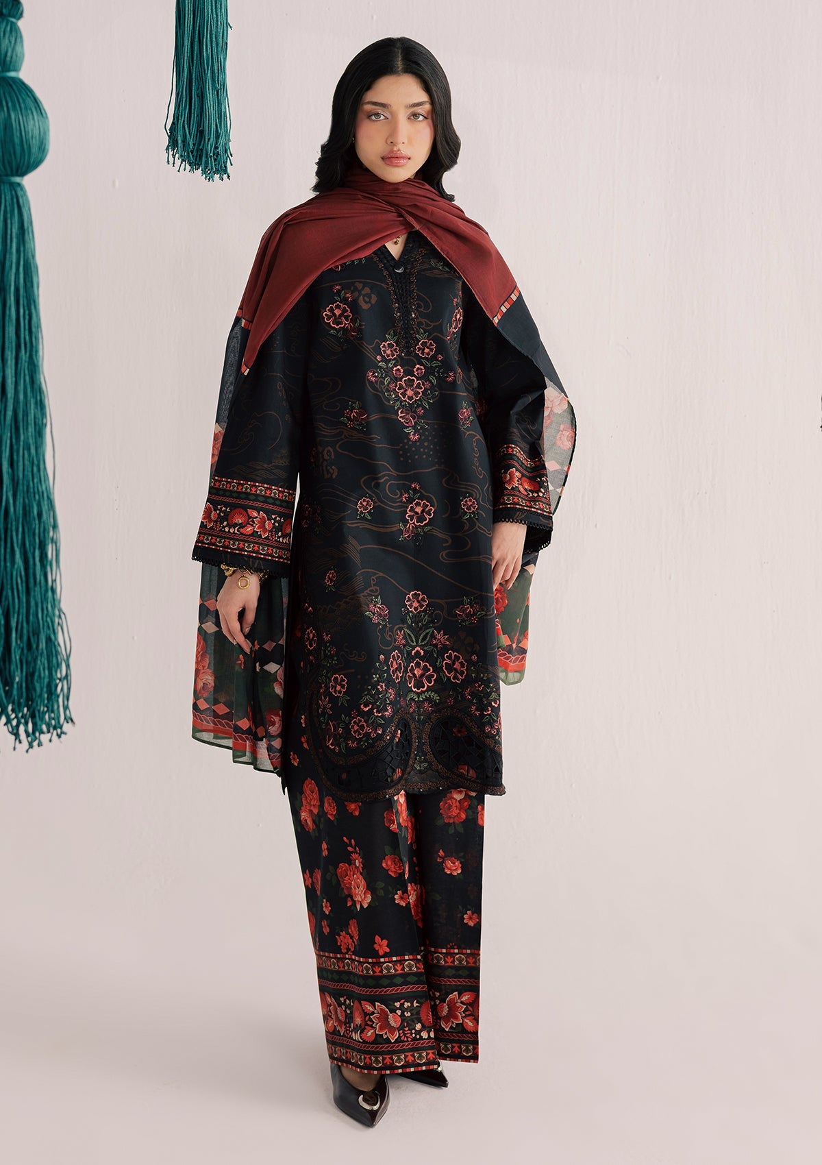 Ladies Black Lawn Kurta with Trouser Online in UK USA Canada