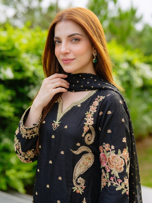 Ladies Black Silk Shalwar Kameez Online in KSA Riyadh Saudi Arabia Oman Bahrain Qatar