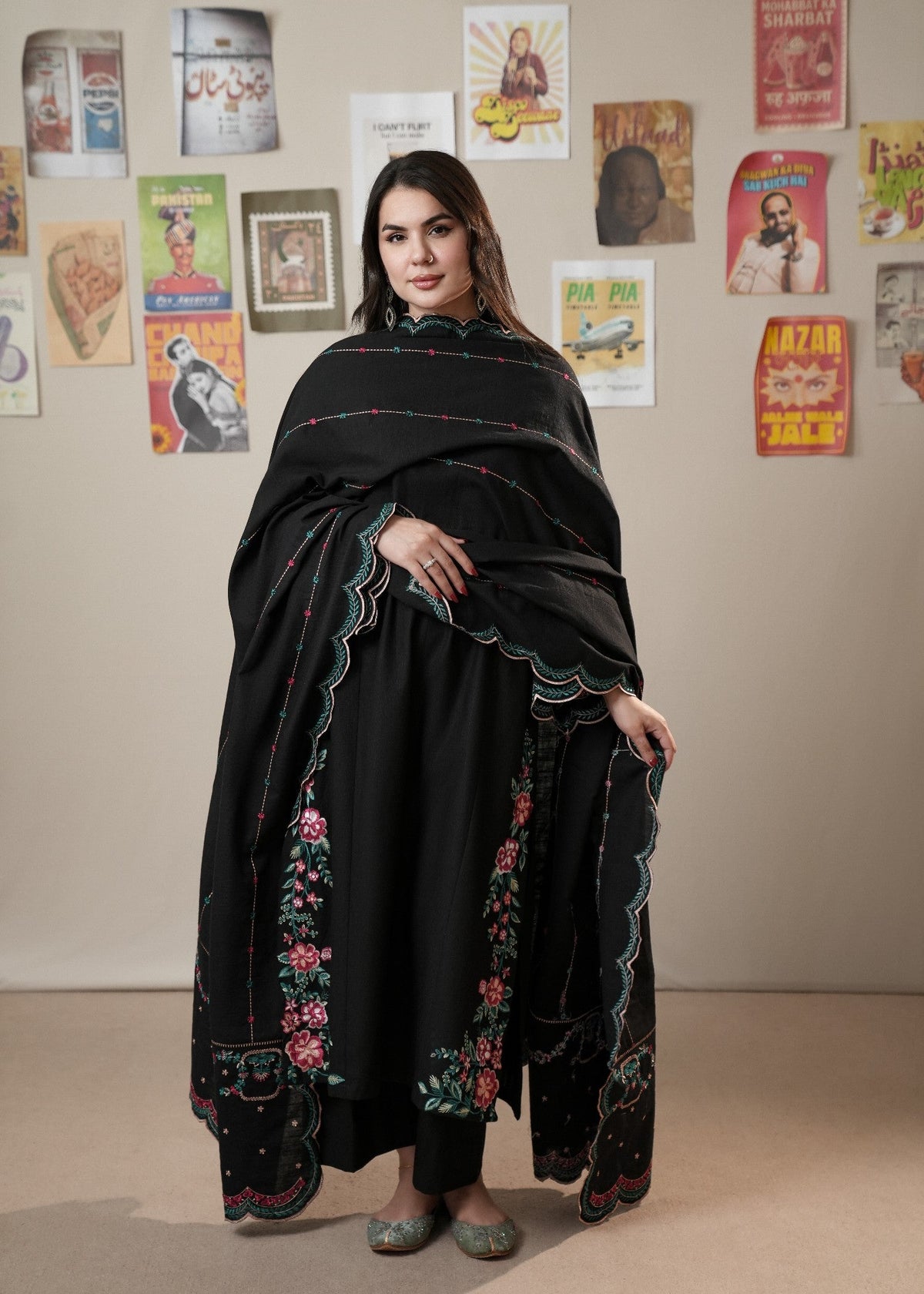 Ladies Black Slub Khaddar Winter Salwar Kameez Online in KSA Riyadh Saudi Arabia Oman Bahrain Qatar