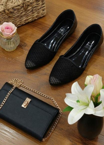 Ladies Black Synthetic Jutti Online in KSA Riyadh Saudi Arabia Oman Bahrain Qatar