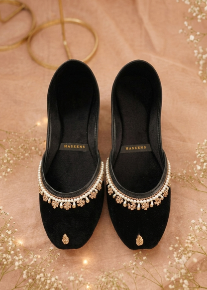 Ladies Black Velvet Wedding Khussa Online in UK USA Canada