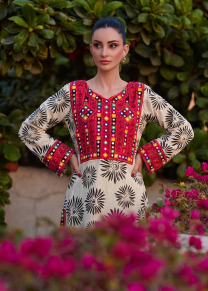 Ladies Chalk Embroidered Lawn Salwar Kameez Online in UK USA Canada
