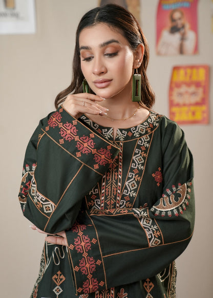 Ladies Dark Green Khaddar Winter Wear Kurta Set Online in UK USA Canada