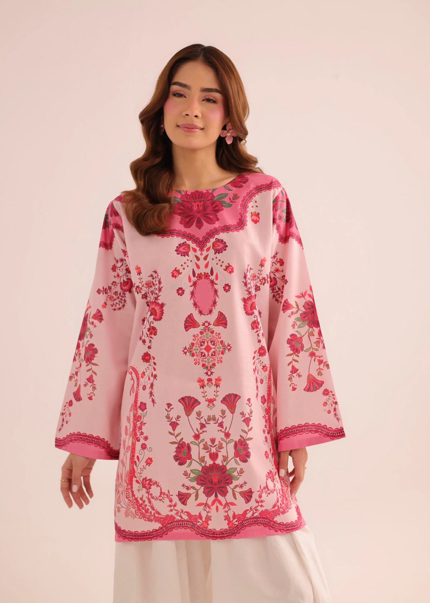 Ladies Digital Print Raspberry Kurta Online in KSA Riyadh Saudi Arabia Oman Bahrain Qatar
