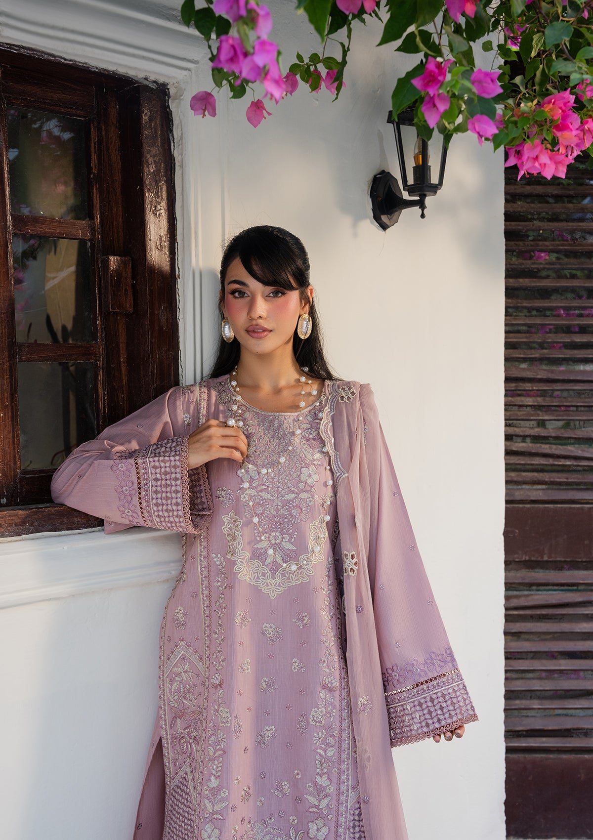 Ladies Embroidered Baby Pink Lawn Shalwar Kameez Online in KSA Riyadh Saudi Arabia Oman Bahrain Qatar