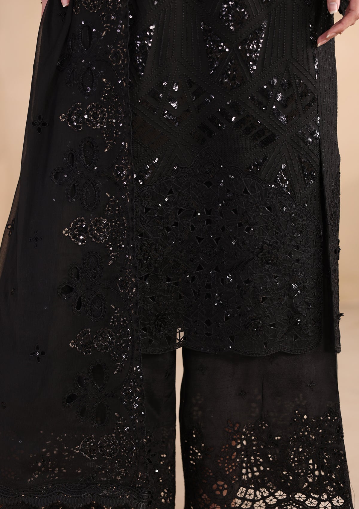 Ladies Embroidered Black Chiffon Shalwar Kameez Online in UK USA Canada