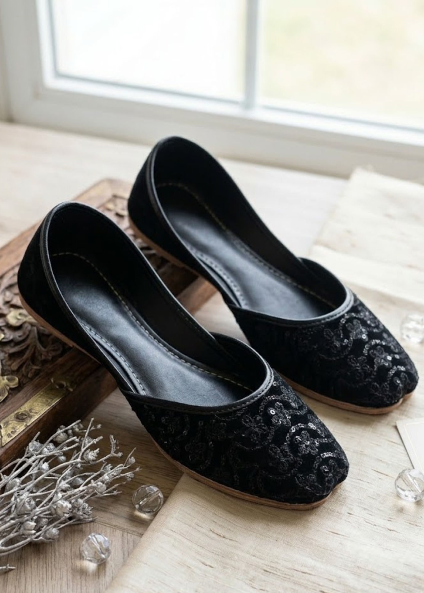 Ladies Embroidered Black Khussa Shoes Online in KSA Riyadh Saudi Arabia Oman Bahrain Qatar