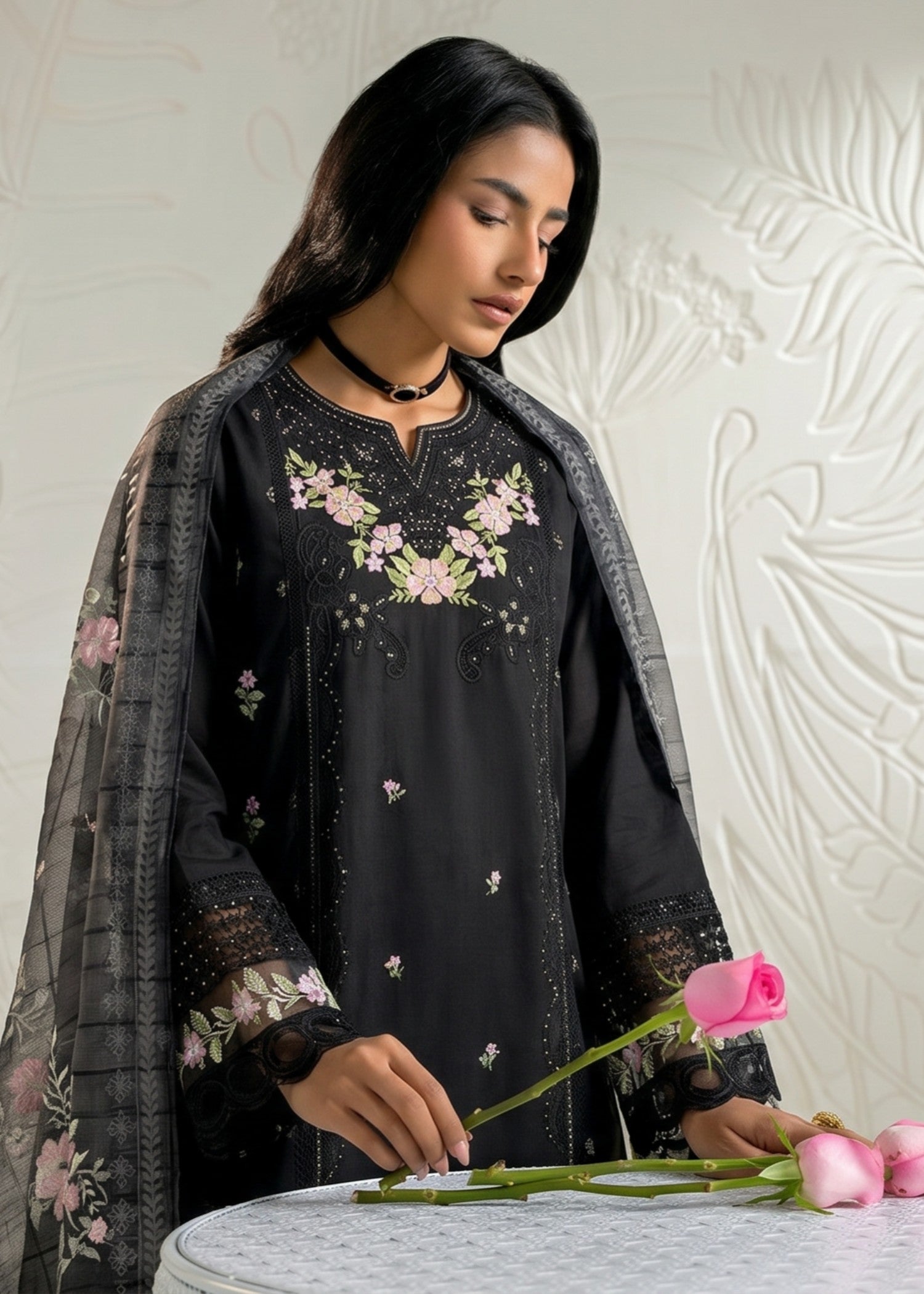 Ladies Embroidered Black Lawn Suit Online in UK USA Canada