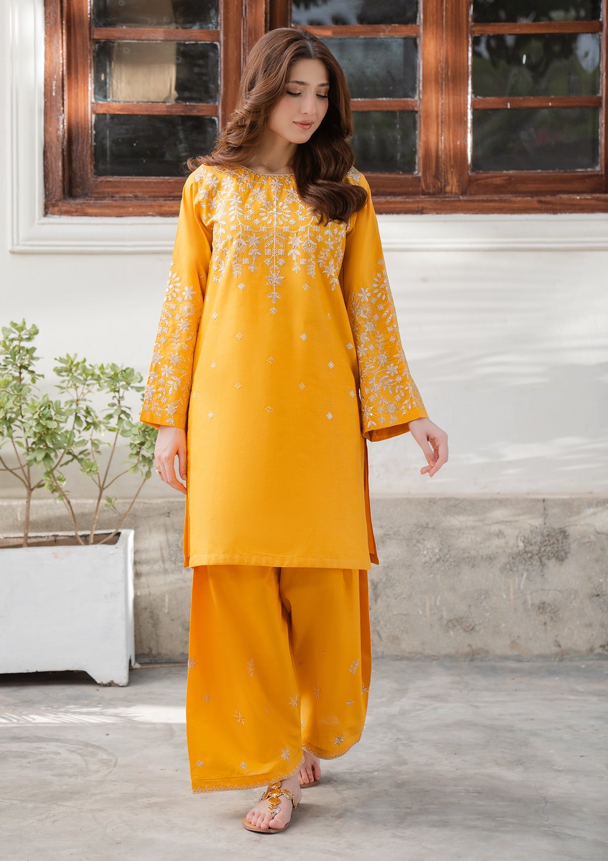 Ladies Embroidered Cotton Festive Kurta Set Online in UK USA Canada