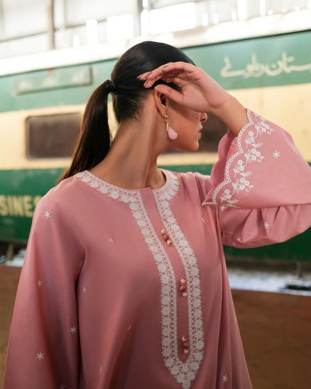 Ladies Embroidered Cotton Lawn Salwar Suit Online in UK USA Canada