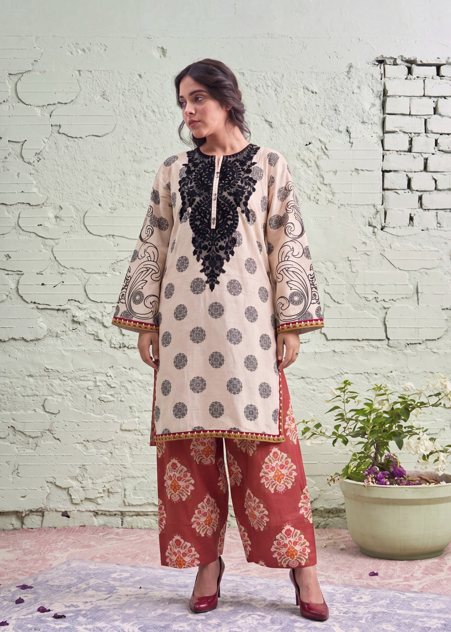 Ladies Embroidered Farshi Shalwar Kurta Online in Sri Lanka India Australia