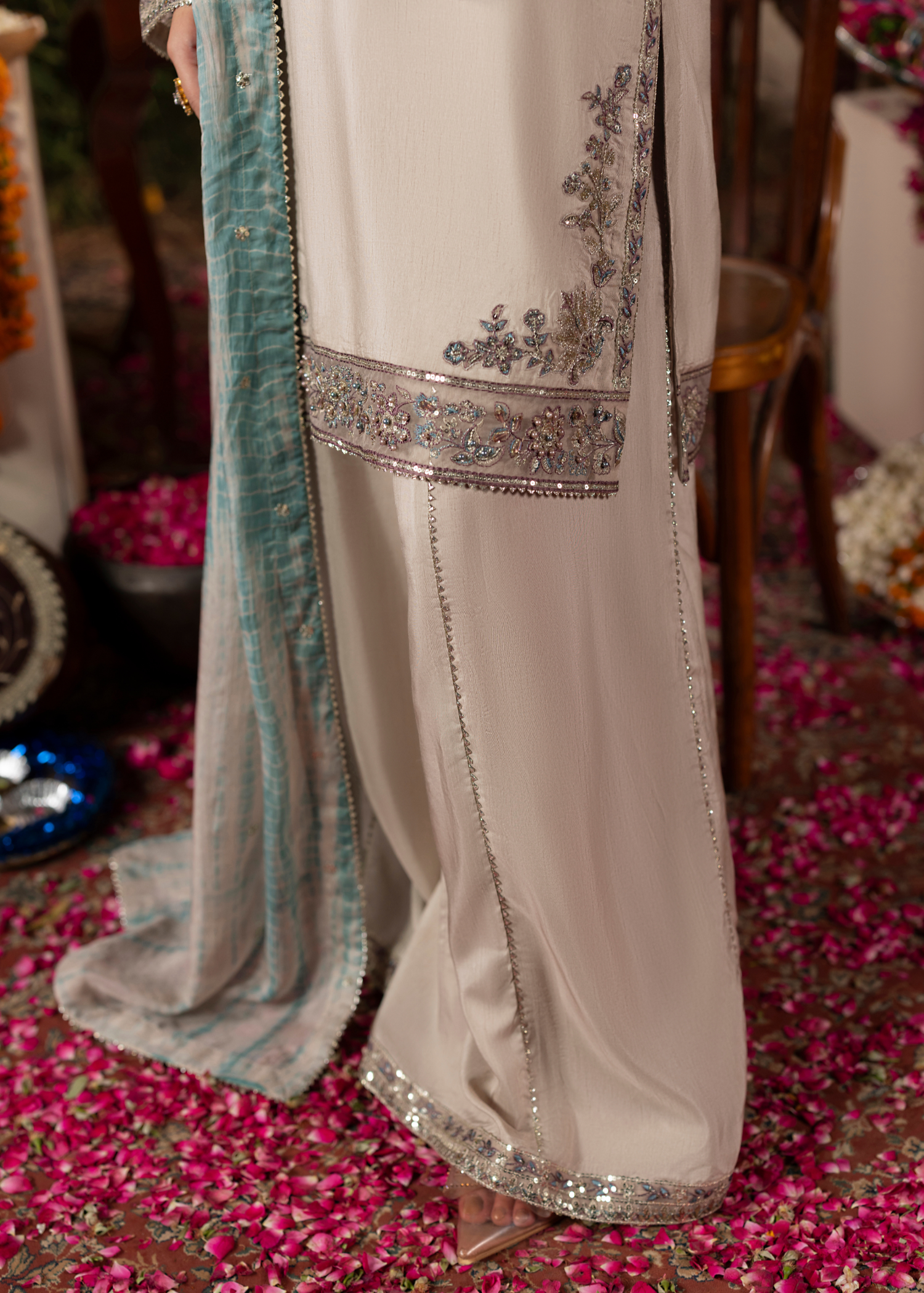 Ladies Embroidered Grey Raw Silk Shalwar Kameez Online in UK USA Canada