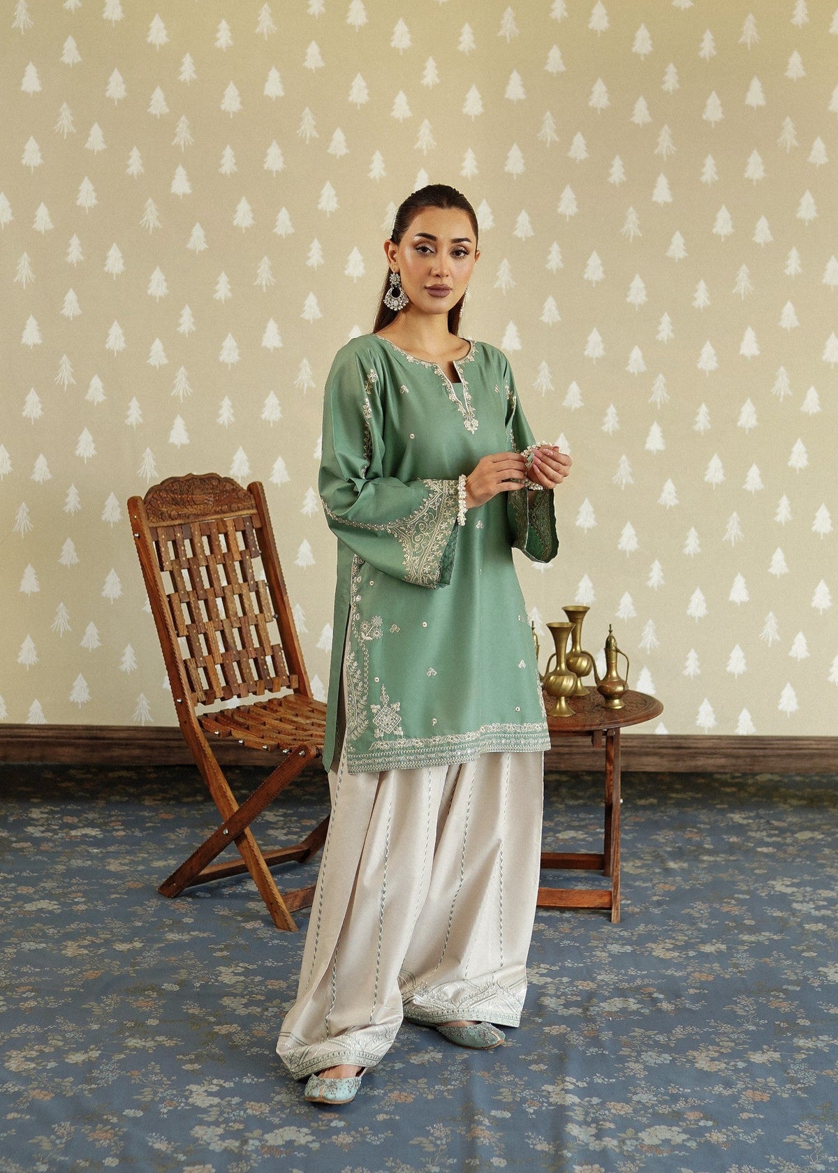Ladies Embroidered Lawn Farshi Shalwar Online in UK USA Canada