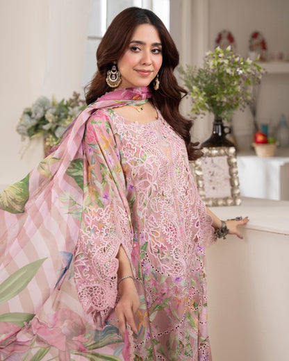 Ladies Embroidered Lawn Pakistani Suit Online in KSA Riyadh Saudi Arabia Oman Bahrain Qatar