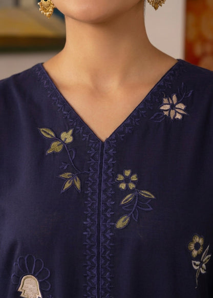 Ladies Embroidered Lawn Shalwar Kameez Online in UK USA Canada