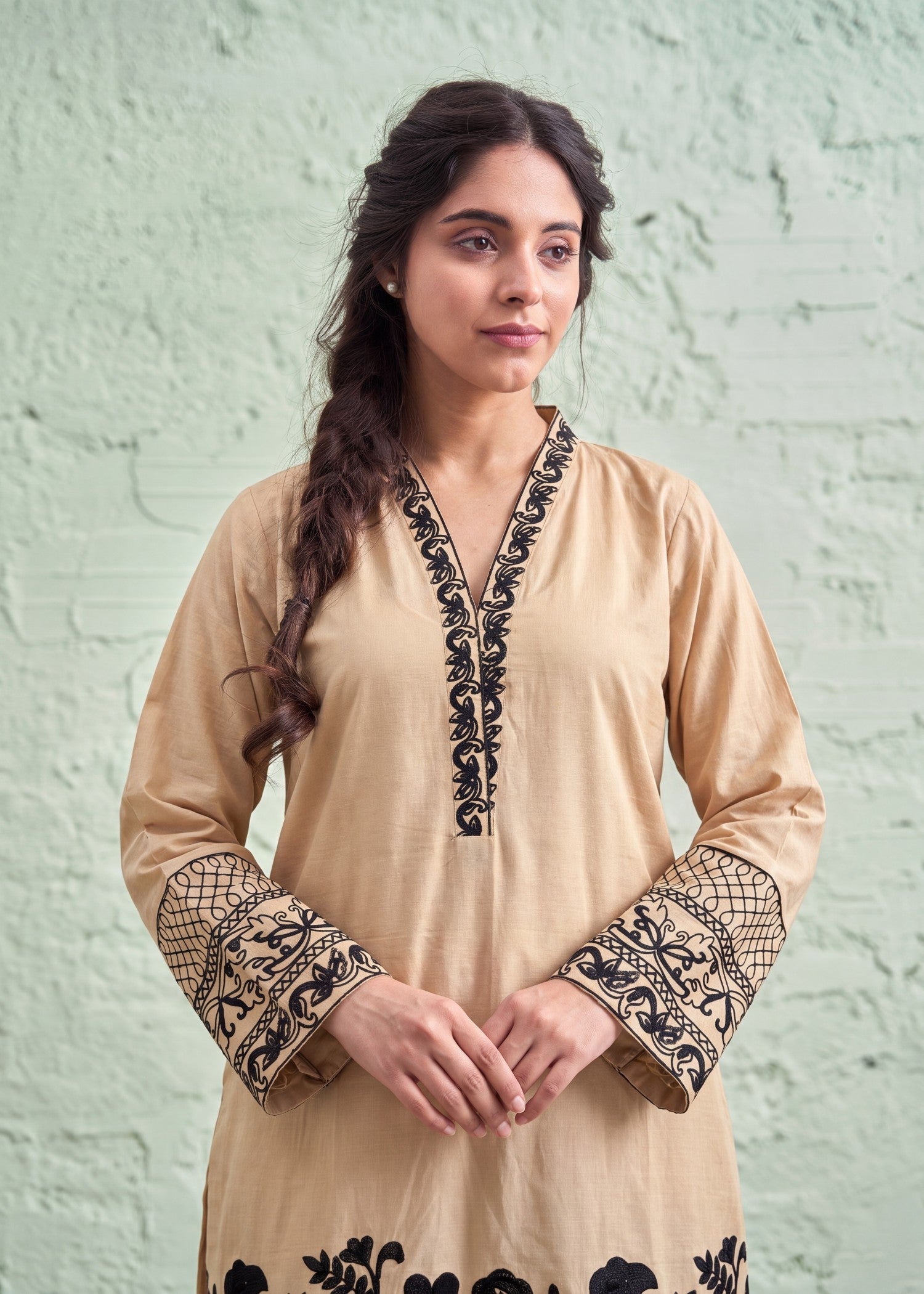 Ladies Embroidered Lawn Shalwar Kameez Online in UK USA Canada
