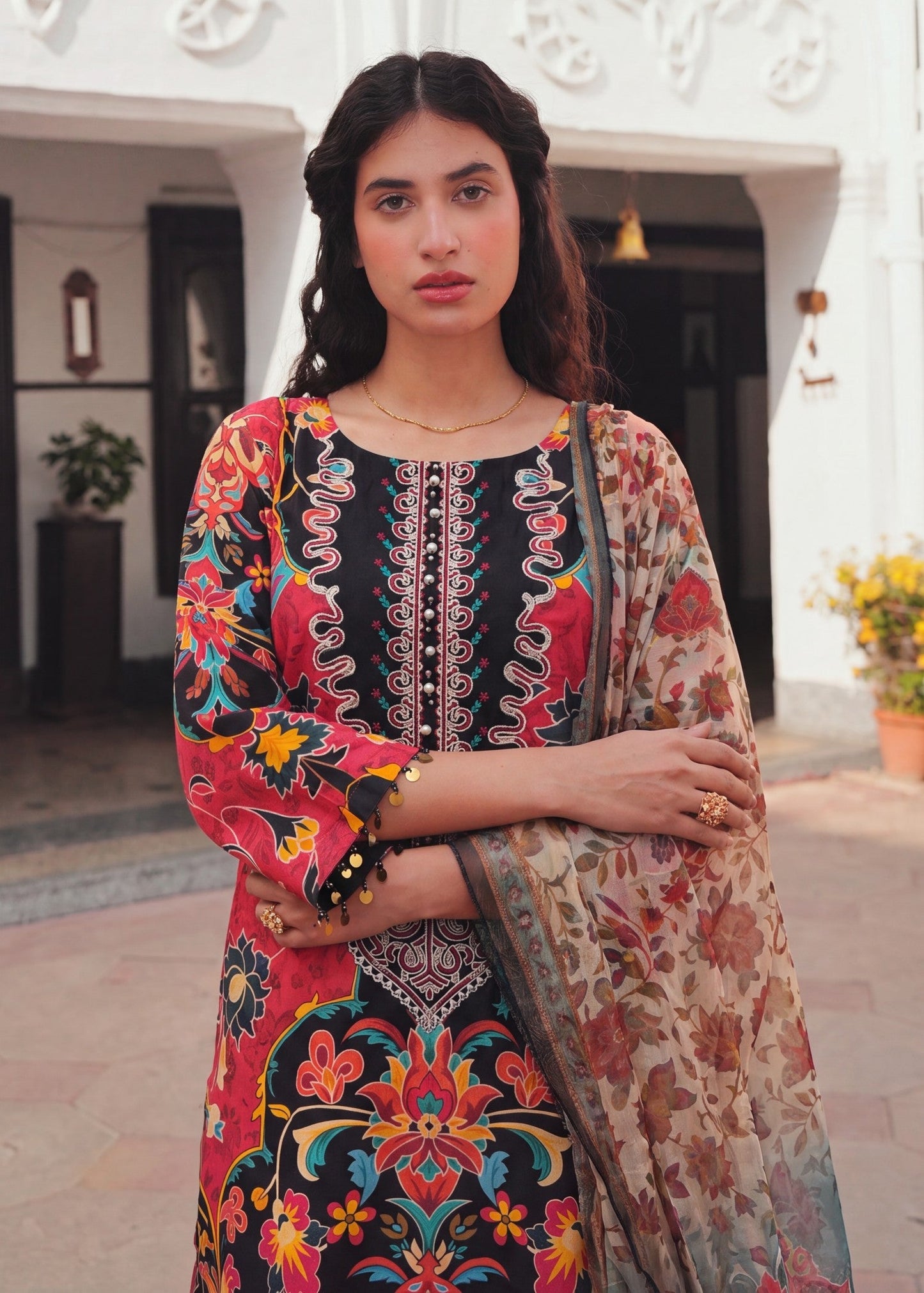 Ladies Embroidered Lawn Shalwar Kameez Online in UK USA Canada