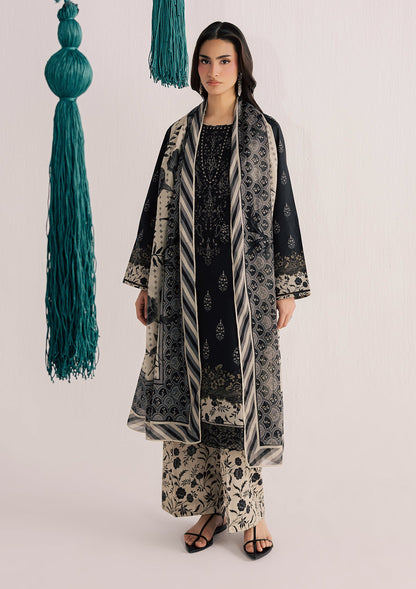 Ladies Embroidered Lawn Suit Online in UK USA Canada