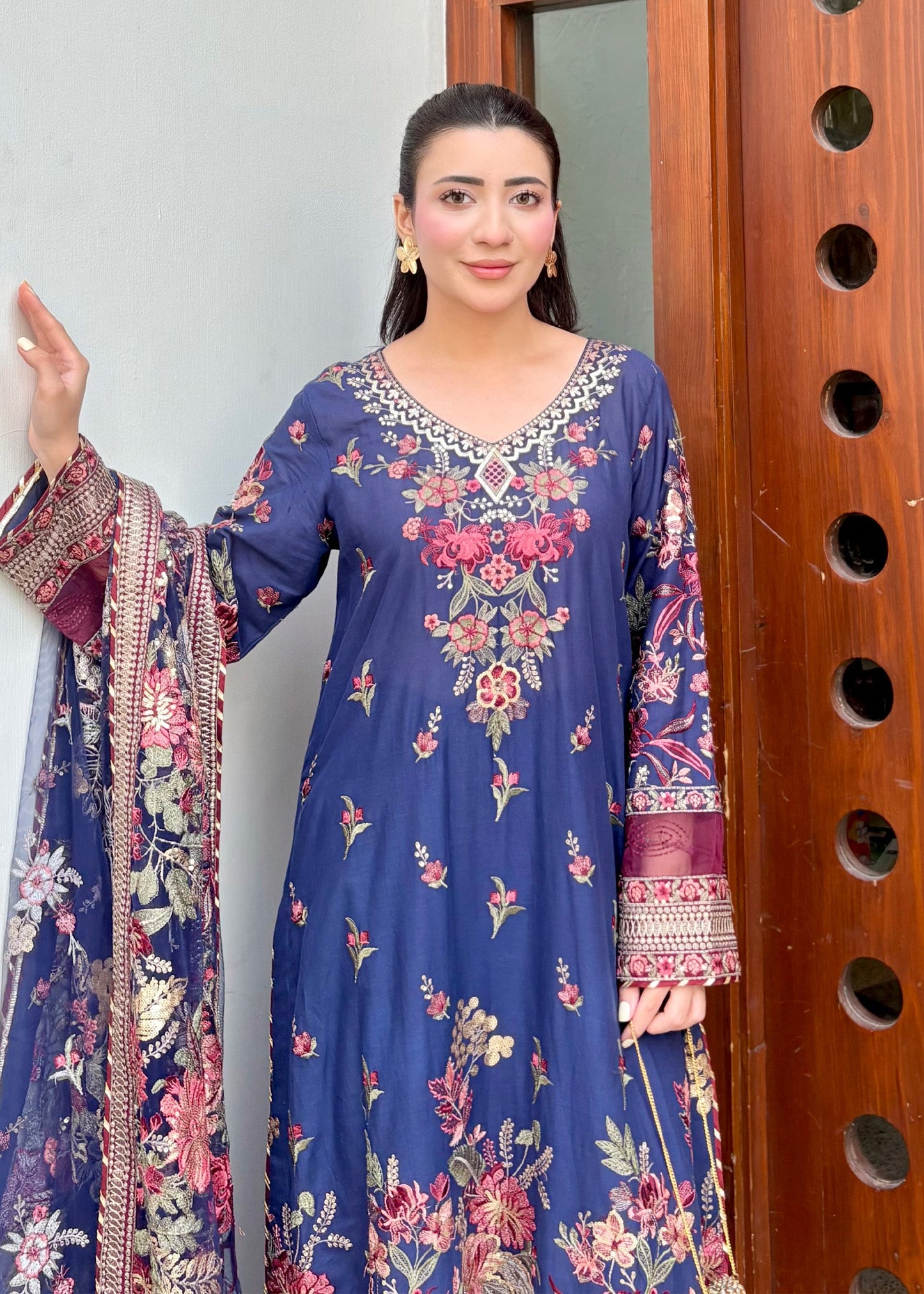 Ladies Embroidered Navy Blue Shalwar Kameez Online in UK USA Canada