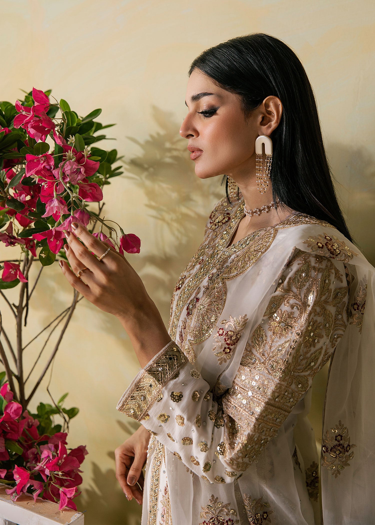 Ladies Embroidered Off-White Organza Salwar Kameez Online in UK USA Canada