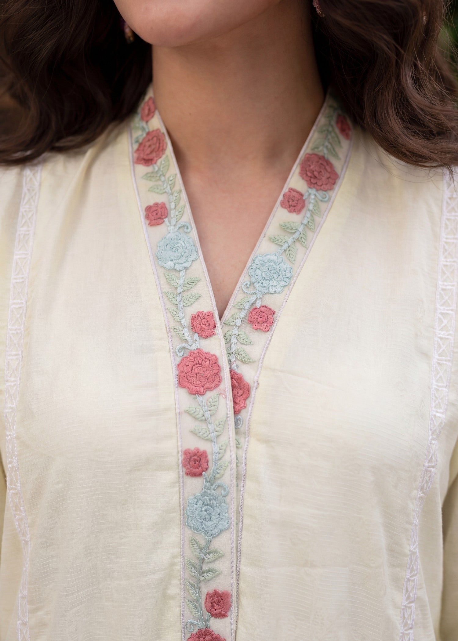Ladies Embroidered Off-White Shalwar Kameez Online in UK USA Canada