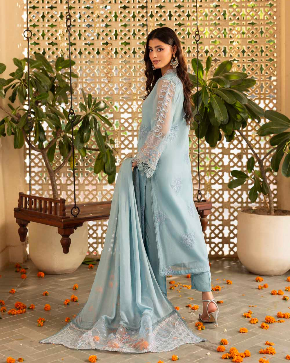 Ladies Embroidered Organza Salwar Kameez with 3D Motifs Online in KSA Riyadh Saudi Arabia Oman Bahrain Qatar