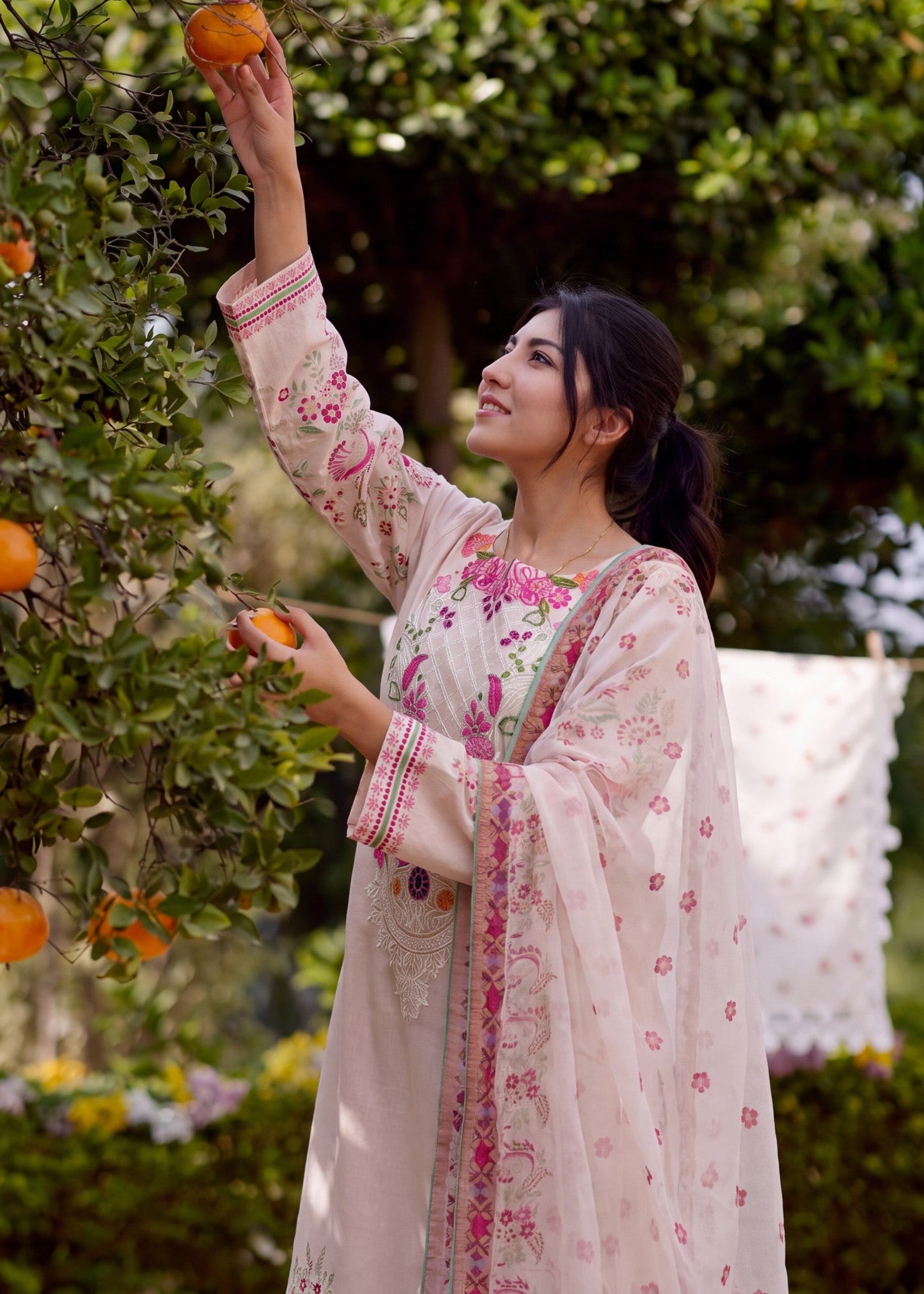 Ladies Embroidered Pink Lawn Shalwar Kameez Online in UK USA Canada