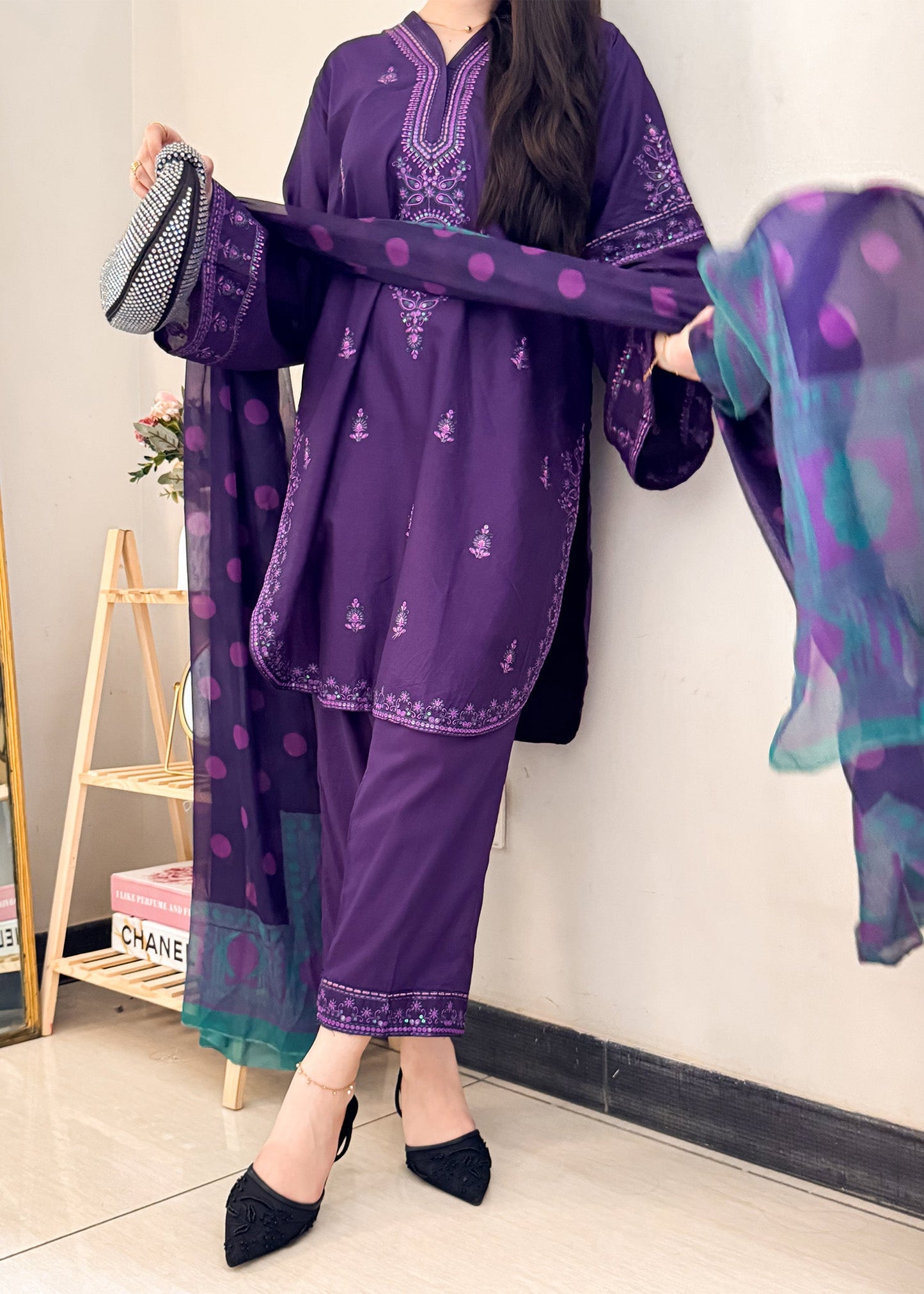 Ladies Embroidered Purple Lawn Suit Online in UK USA Canada