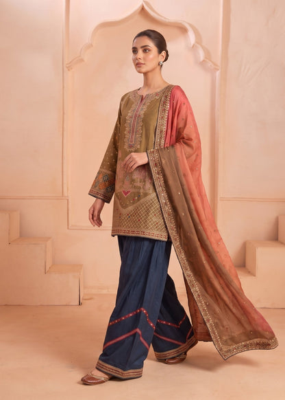 Ladies Embroidered Shalwar Kameez 3 Piece Set Online in UK USA Canada