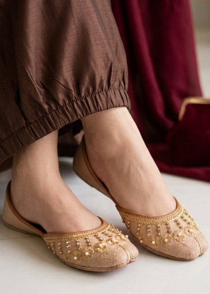 Ladies Embroidered Velvet Khussa Online in KSA Riyadh Saudi Arabia Oman Bahrain Qatar