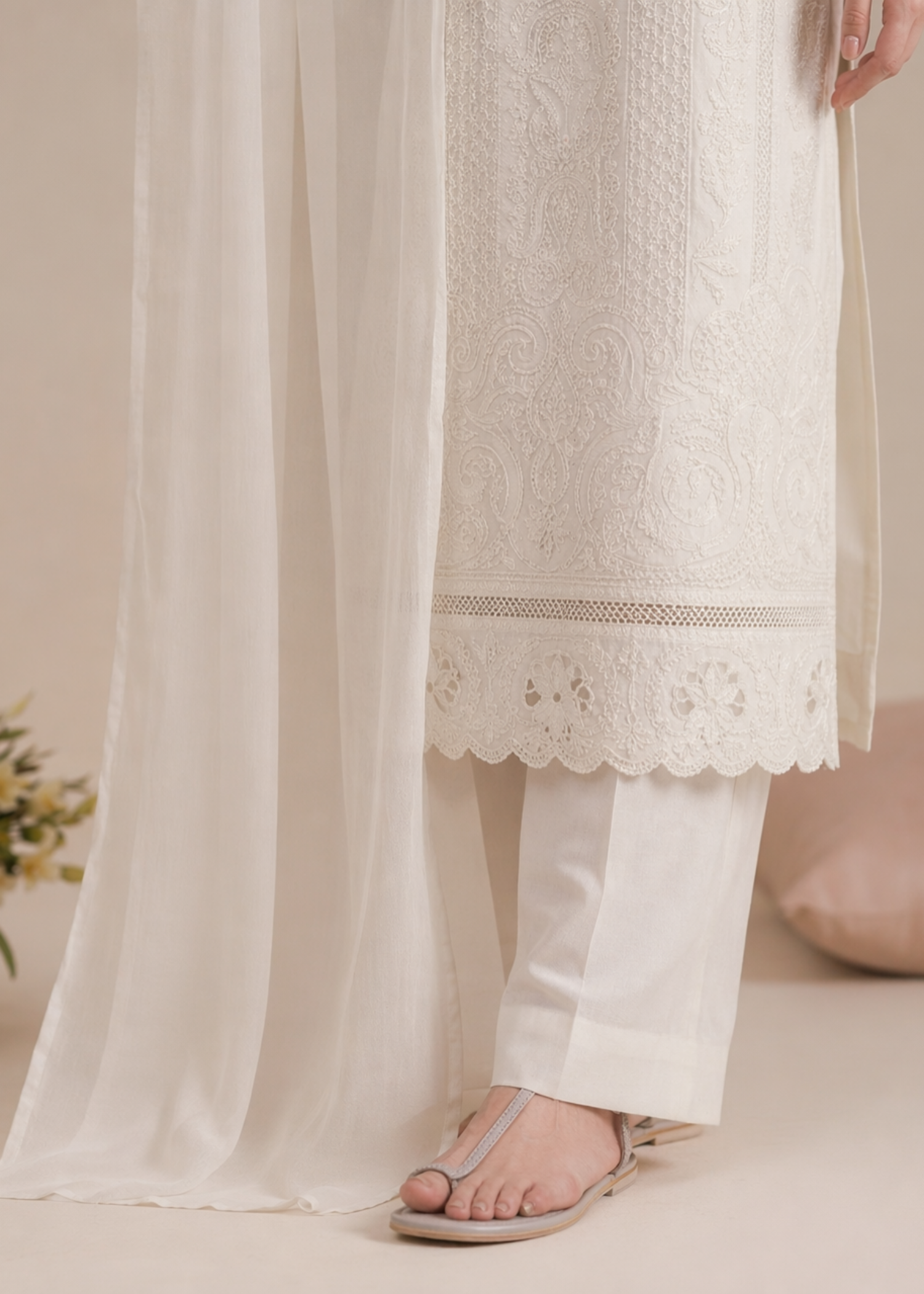 Ladies Embroidered White Lawn Kurta Set Online in UK USA Canada