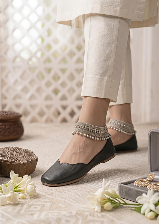 Ladies Ethnic Khussa Flats Online in KSA Riyadh Saudi Arabia Oman Bahrain Qatar