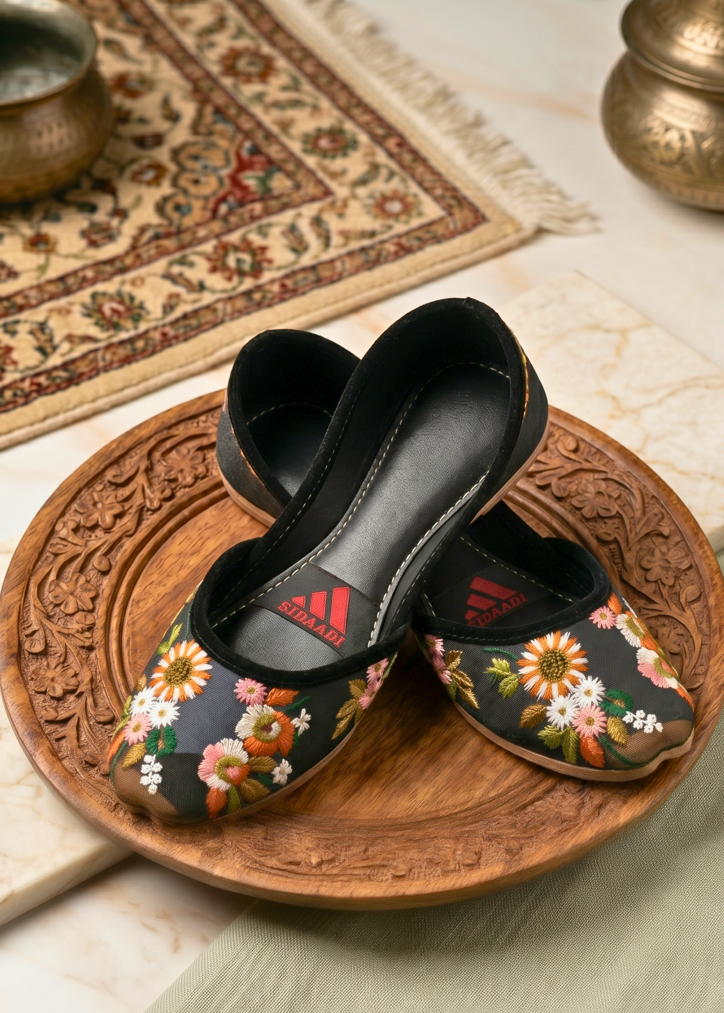 Ladies Ethnic Leather Jutti Online in KSA Riyadh Saudi Arabia Oman Bahrain Qatar