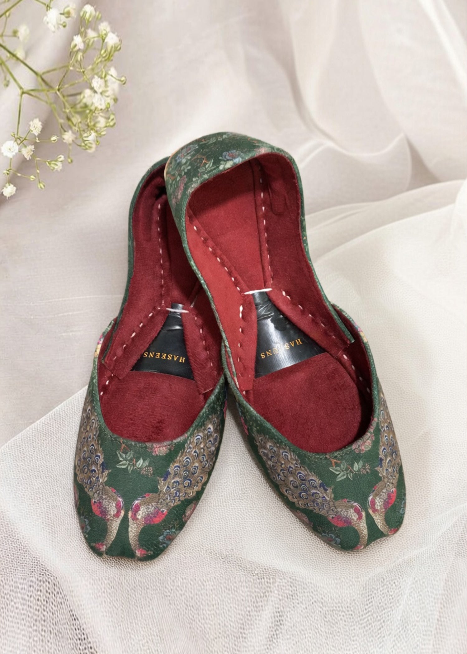 Ladies Ethnic Velvet Jutti Online in KSA Riyadh Saudi Arabia Oman Bahrain Qatar
