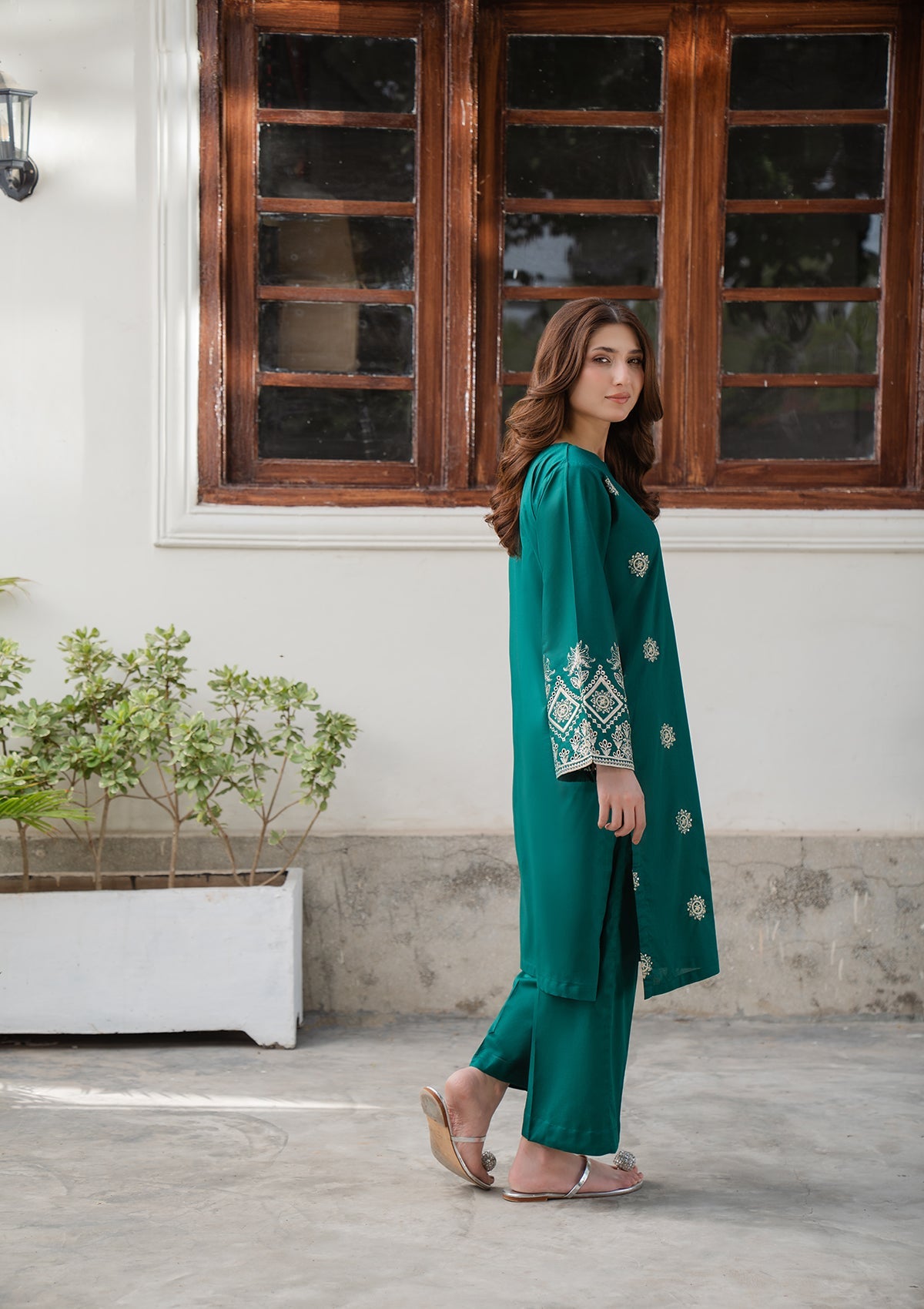 Ladies Green Embroidered Cotton Shalwar Kameez Online in UK USA Canada