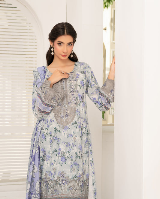 Ladies Green Embroidered Lawn Shalwar Kameez Online in UK USA Canada