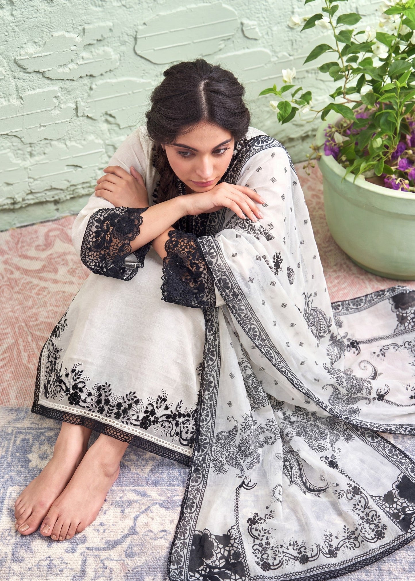 Ladies Ivory Embroidered Lawn Shalwar Kameez Online in UK USA Canada