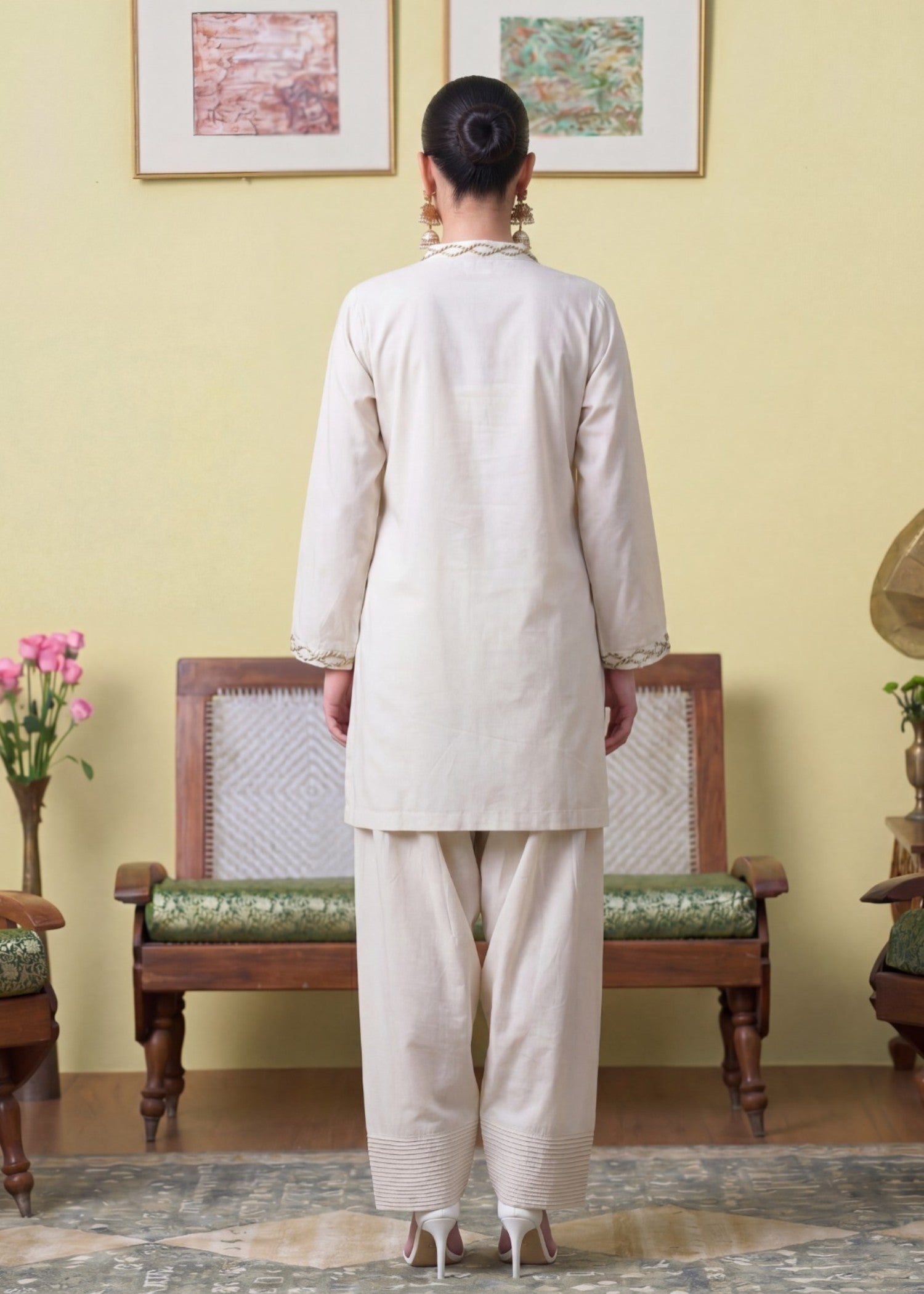 Ladies Ivory Lawn Salwar Kameez with Lacework Online in KSA Riyadh Saudi Arabia Oman Bahrain Qatar