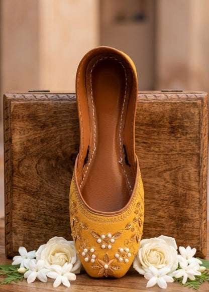 Ladies Marigold Silk Kolhapuri Jutti Online in KSA Riyadh Saudi Arabia Oman Bahrain Qatar