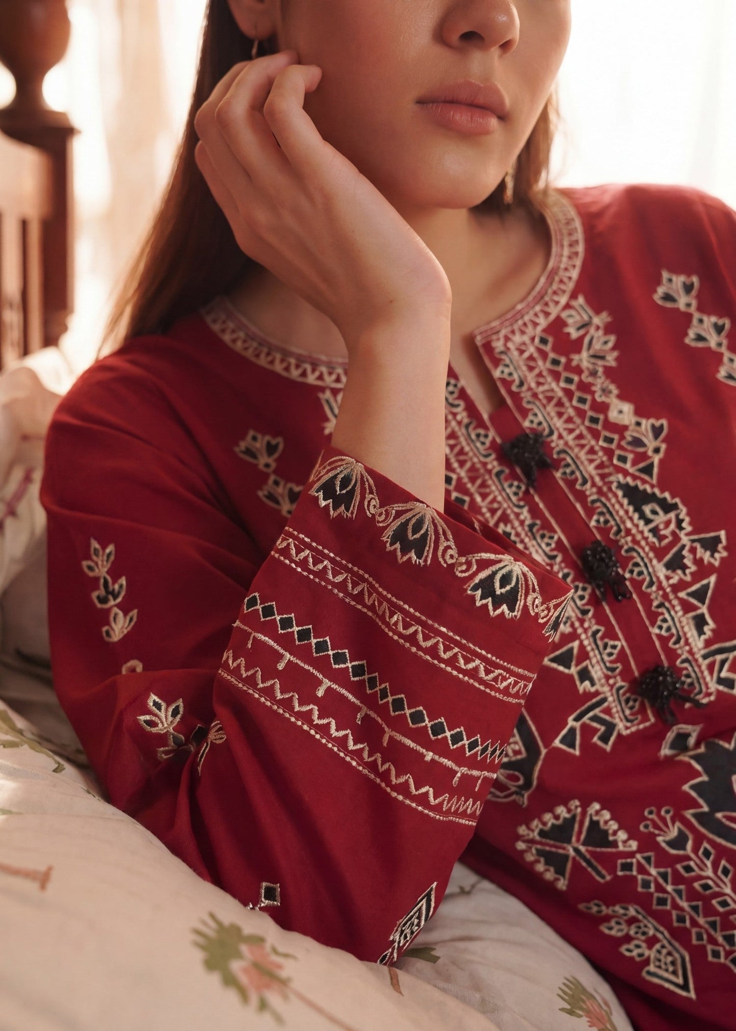 Ladies Maroon Embroidered Lawn Kurta Pajama Online in UK USA Canada