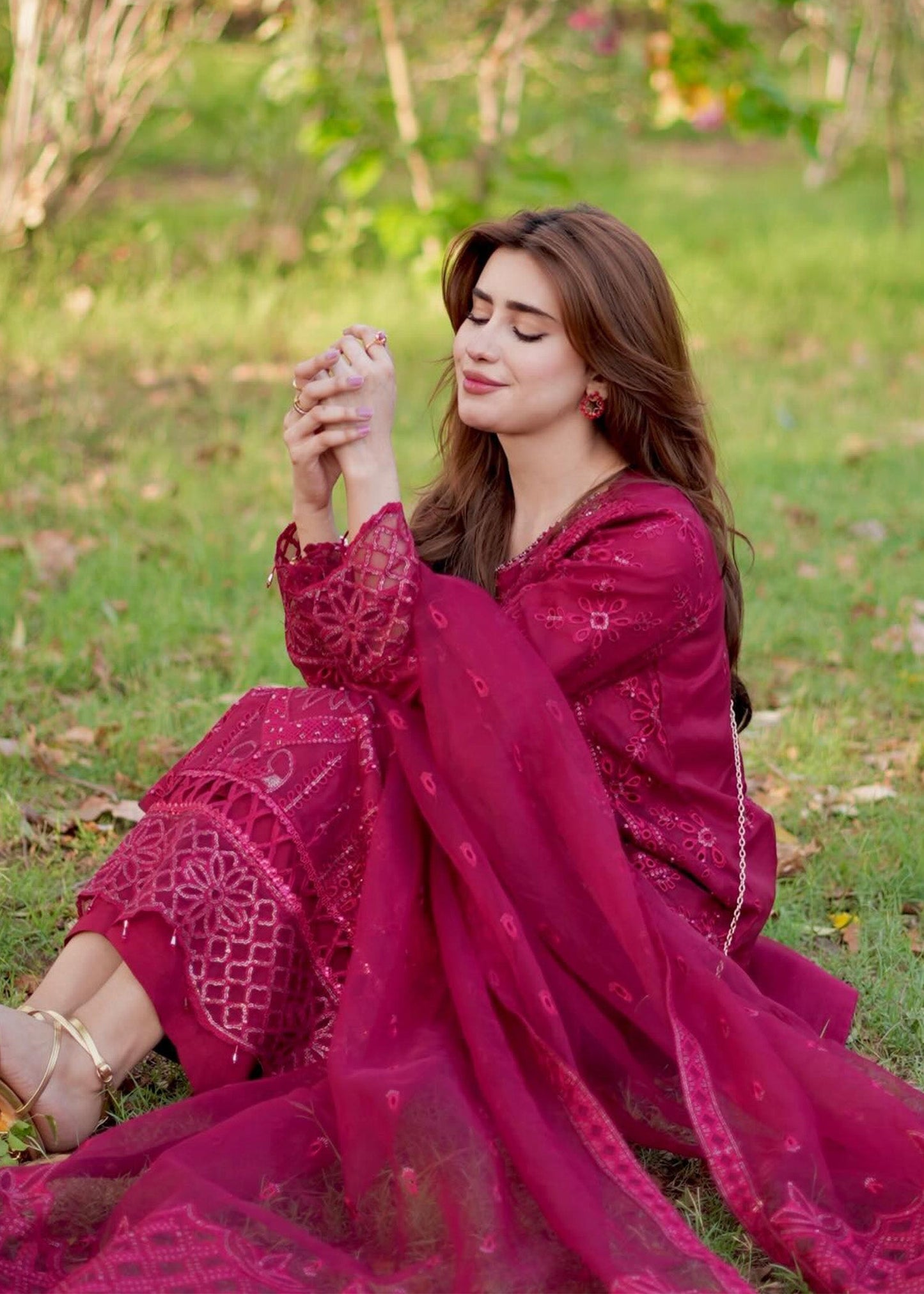 Ladies Maroon Embroidered Organza Pakistani Suit Online in UK USA Canada