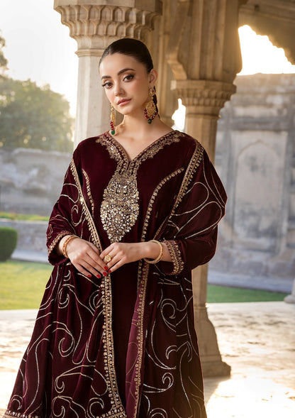 Ladies Maroon Embroidered Velvet Salwar Suit Online in KSA Riyadh Saudi Arabia Oman Bahrain Qatar