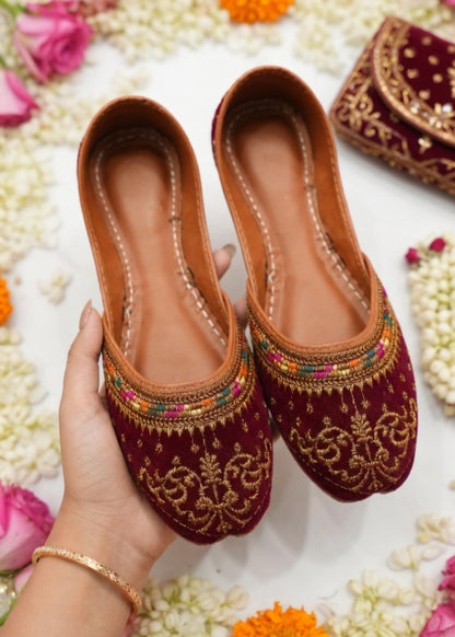 Ladies Maroon Velvet Jutti Online in KSA Riyadh Saudi Arabia Oman Bahrain Qatar