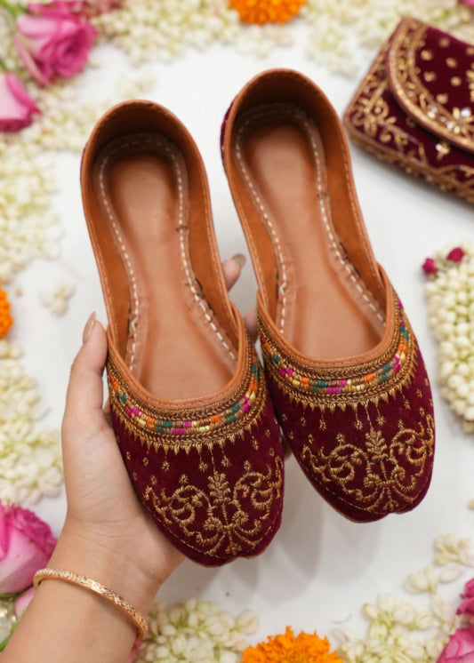 Ladies Maroon Velvet Jutti Online in KSA Riyadh Saudi Arabia Oman Bahrain Qatar