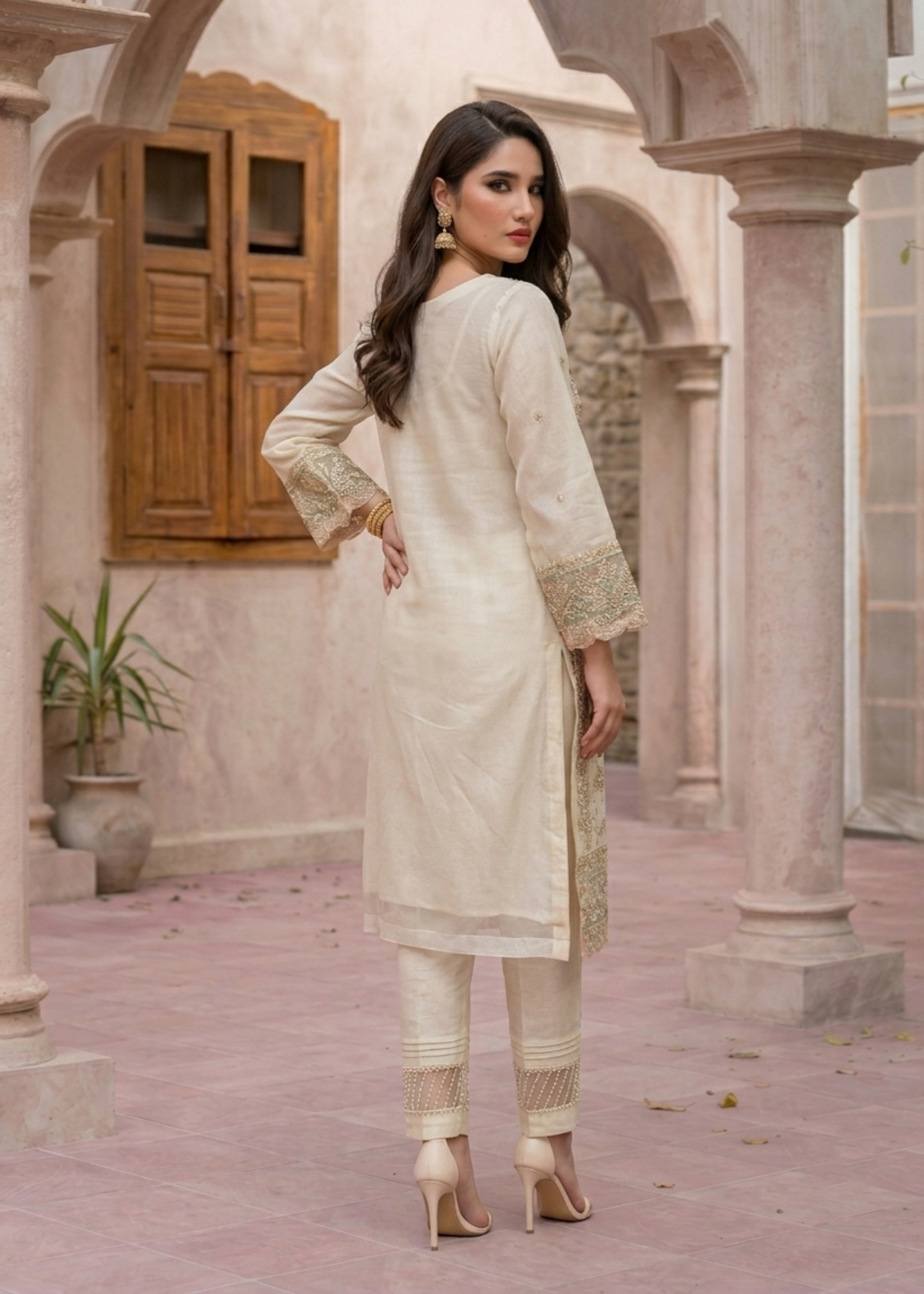 Ladies Off-White Embroidered Organza Festive Suit Online in KSA Riyadh Saudi Arabia Oman Bahrain Qatar