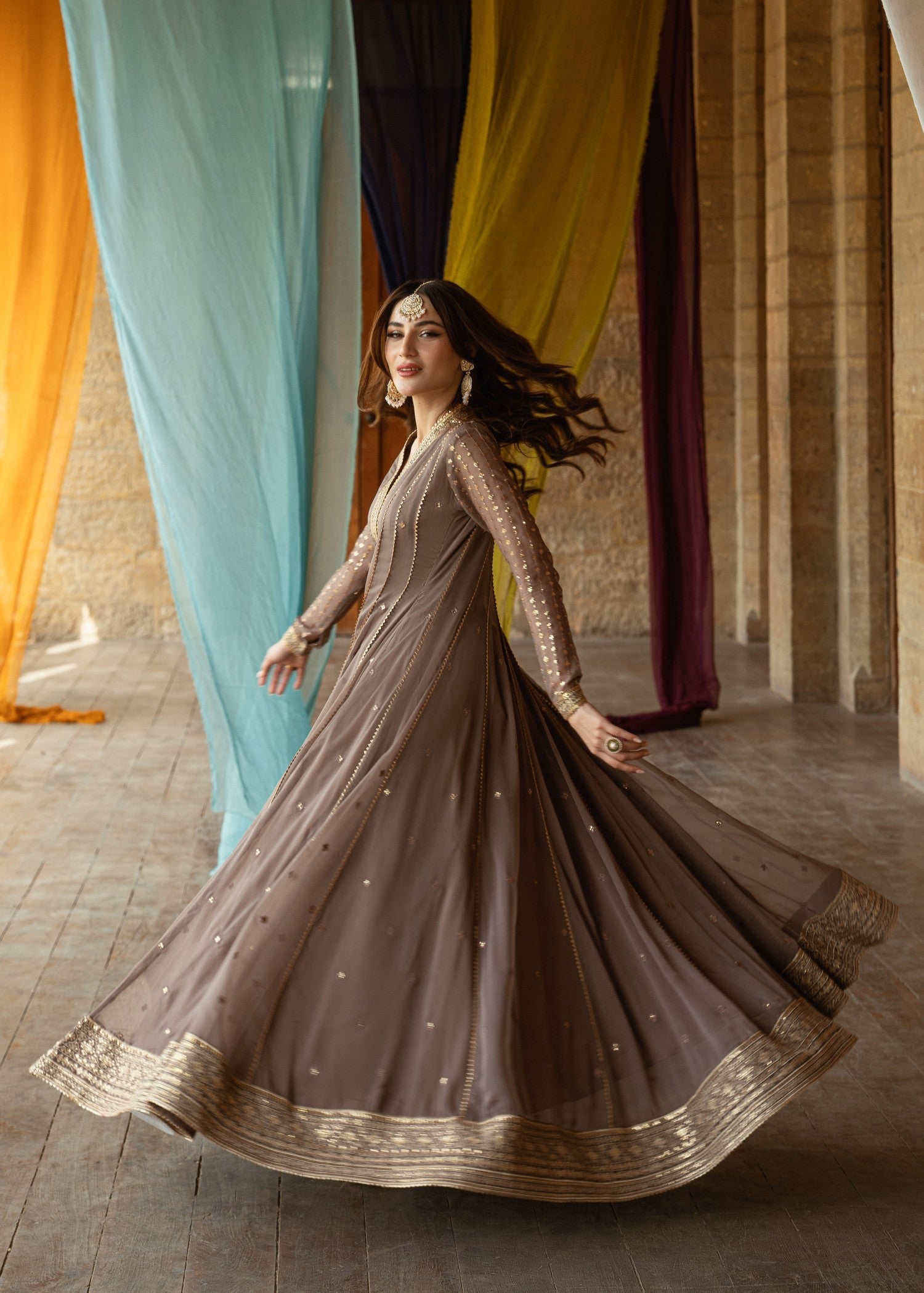 Ladies Peach Chiffon Embroidered Suit Online in KSA Riyadh Saudi Arabia Oman Bahrain Qatar