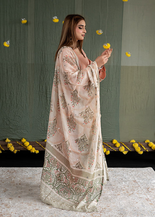 Ladies Peach Lawn Salwar Kameez with Sequin Work Online in KSA Riyadh Saudi Arabia Oman Bahrain Qatar